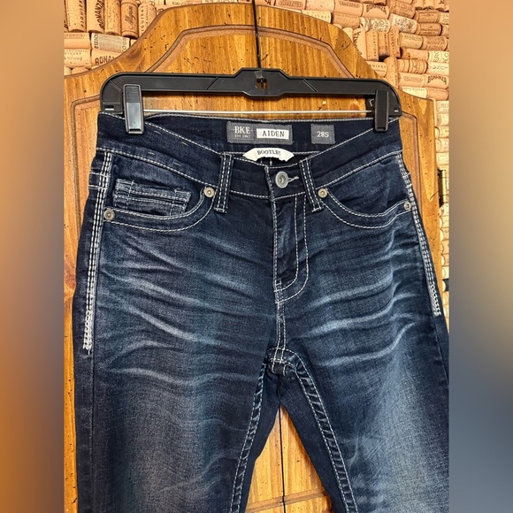 BKE Aiden Bootcut dark wash low rise cotton denim size 28 Short - Picture 3 of 8